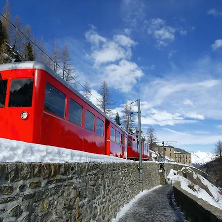 Sainte-foy-l'argentiere Sleeps 4 *