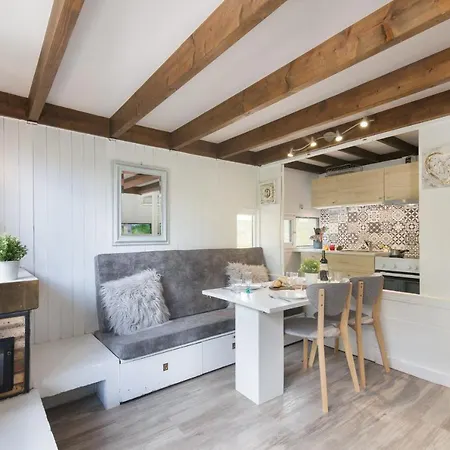 Sainte-foy-l'argentiere Sleeps 4 *